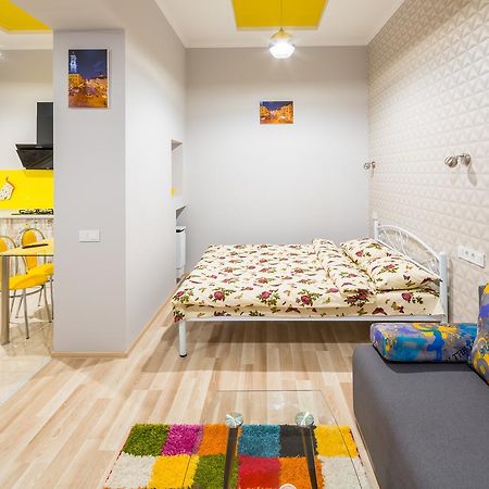 Apartment On Pekarska Street Зі Світлом! Львов Экстерьер фото