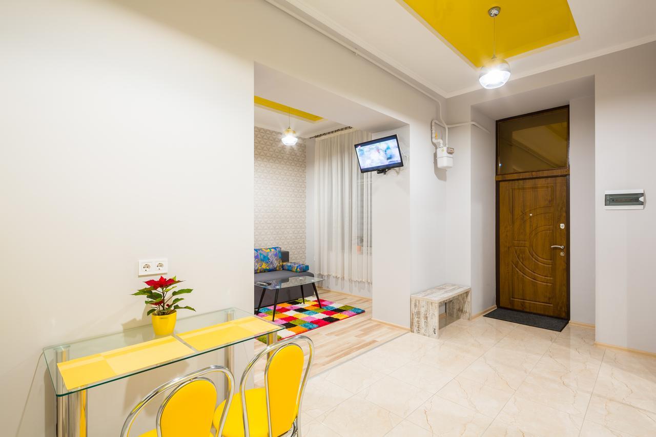 Apartment On Pekarska Street Зі Світлом! Львов Экстерьер фото